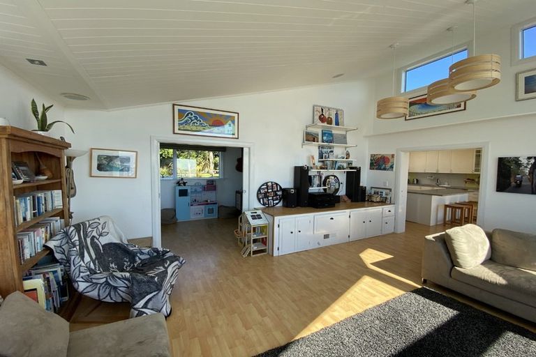 Photo of property in 37 Earls Road, Saint Clair, Dunedin, 9012