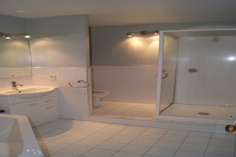 Photo of property in 4/9 Wilkinson Street, Oriental Bay, Wellington, 6011