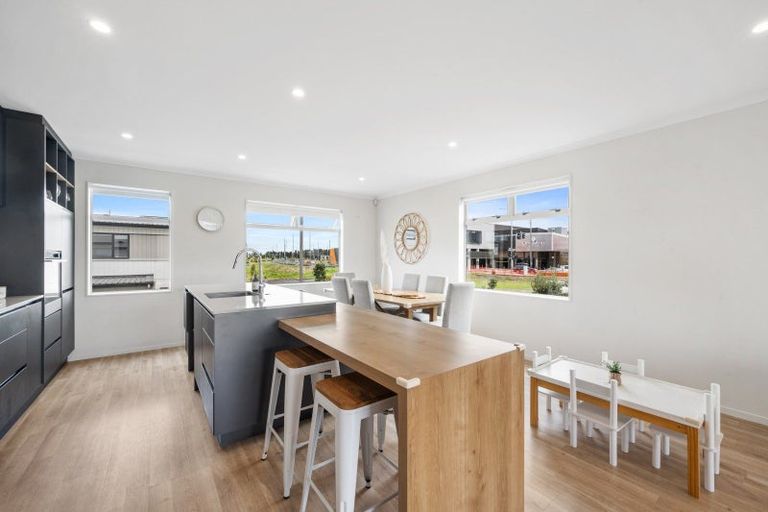 Photo of property in 22 Horo Road, Flat Bush, Auckland, 2019
