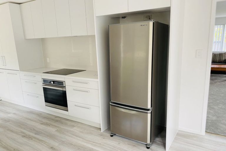 Photo of property in 53a Salamanca Road, Sunnynook, Auckland, 0620