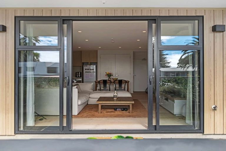 Photo of property in 2/388 Hibiscus Coast Highway, Orewa, 0931