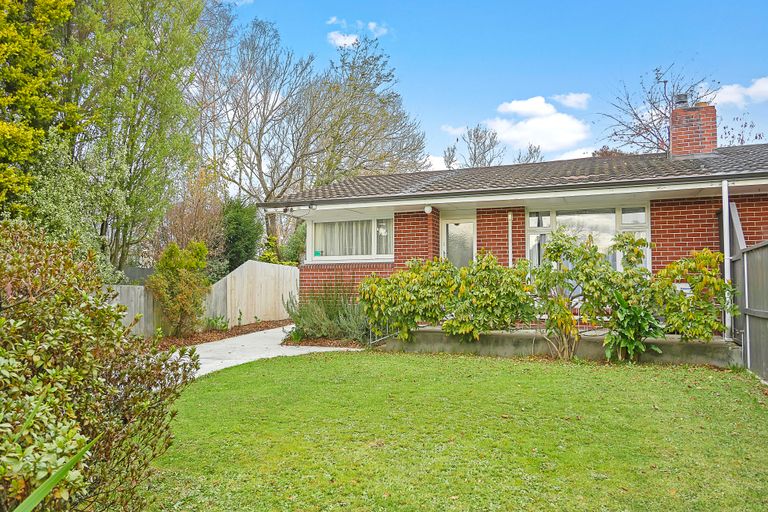 Photo of property in 31a Kirkwood Avenue, Upper Riccarton, Christchurch, 8041