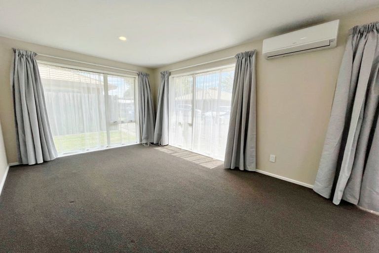 Photo of property in 2/481 Barrington Street, Addington, Christchurch, 8024