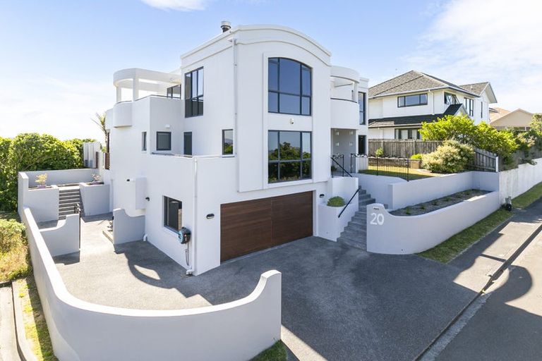 Photo of property in 20 Imran Terrace, Khandallah, Wellington, 6035