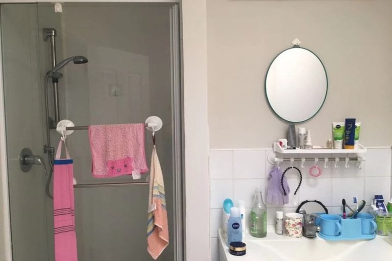 Photo of property in 2/4022 Great North Road, Glen Eden, Auckland, 0602