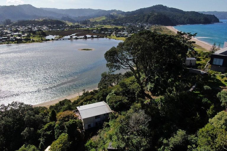 Photo of property in 118 Paku Drive, Tairua, 3508