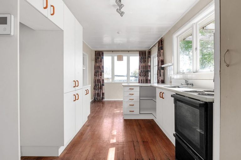 Photo of property in 13 Minifie Avenue, Melville, Hamilton, 3206