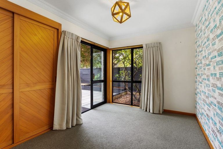 Photo of property in 11a Thurlestone Place, Burnside, Christchurch, 8053