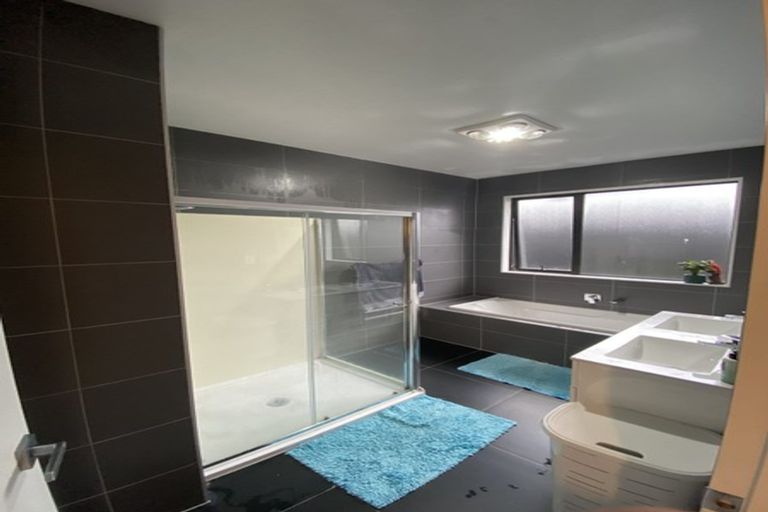 Photo of property in 29a Trigg Road, Huapai, Kumeu, 0810