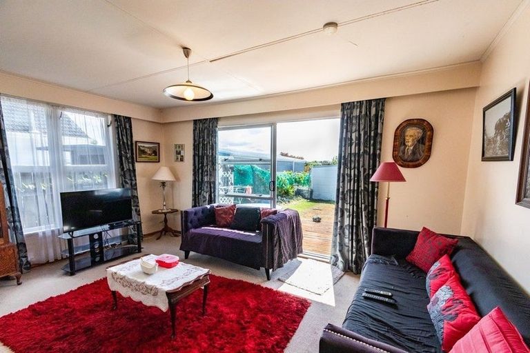 Photo of property in 30 Puriri Street, Gonville, Whanganui, 4501