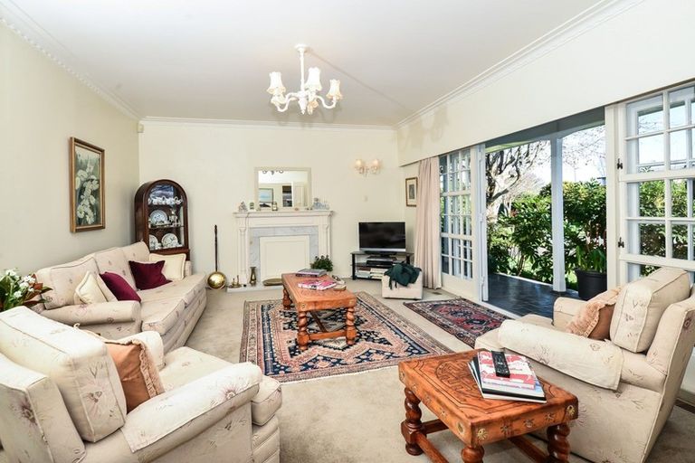 Photo of property in 6 Dalethorpe Avenue, Fairfield, Hamilton, 3214