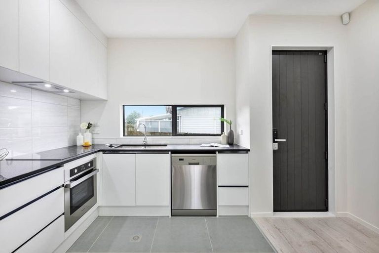 Photo of property in 3/73 Dominion Road, Papakura, 2110