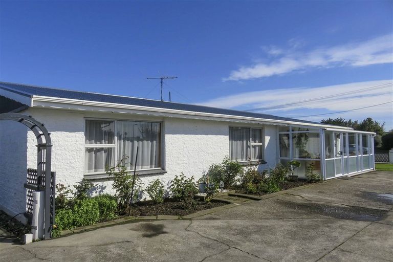 Photo of property in 145 Mcquarrie Street, Kingswell, Invercargill, 9812