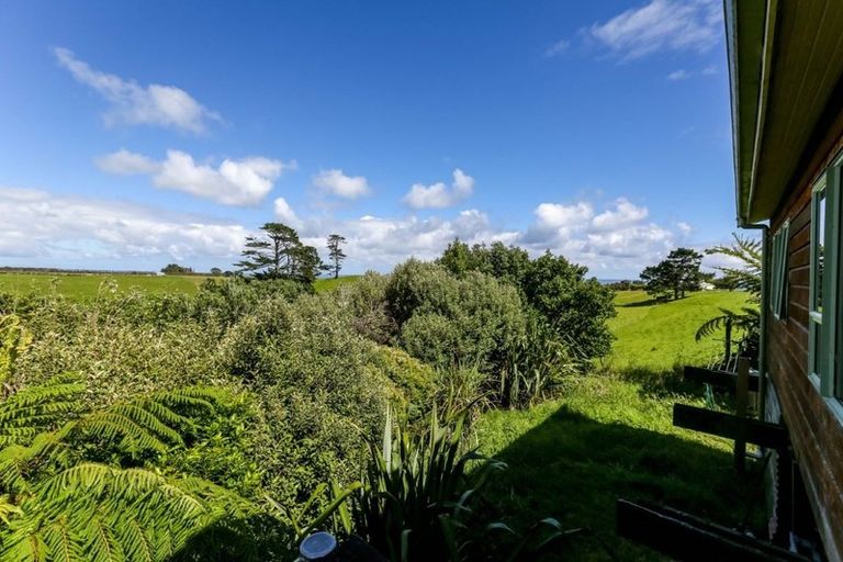 Photo of property in 97 Weld Road Lower, Tataraimaka, New Plymouth, 4374