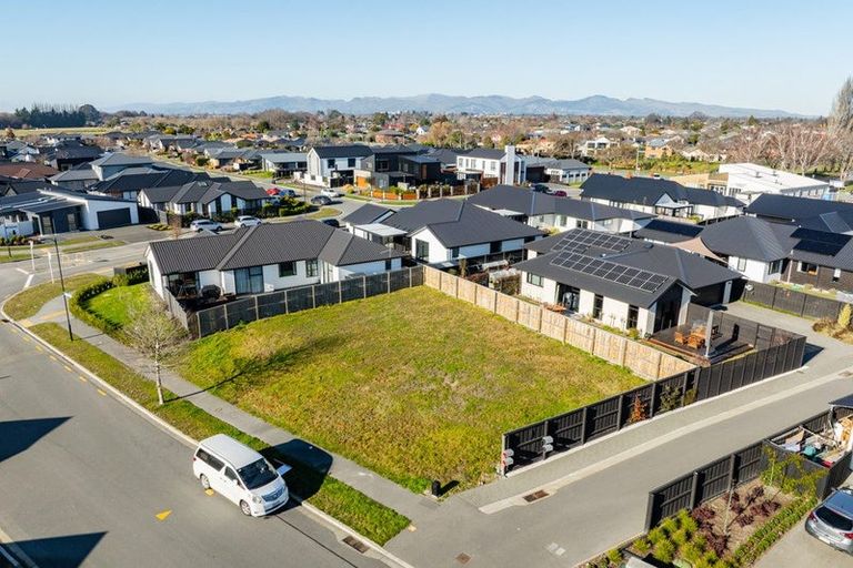 Photo of property in 29 Glenturret Drive, Casebrook, Christchurch, 8051