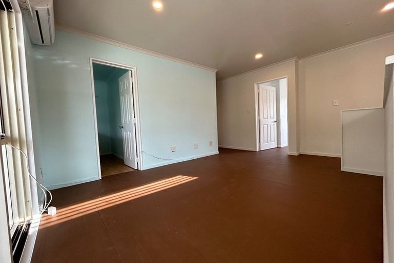 Photo of property in 1/6 Kowhai Street, Mount Eden, Auckland, 1024