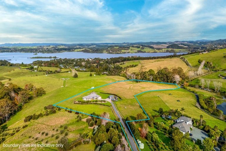 Photo of property in 15 Magnolia Tree Way, Kerikeri, 0294