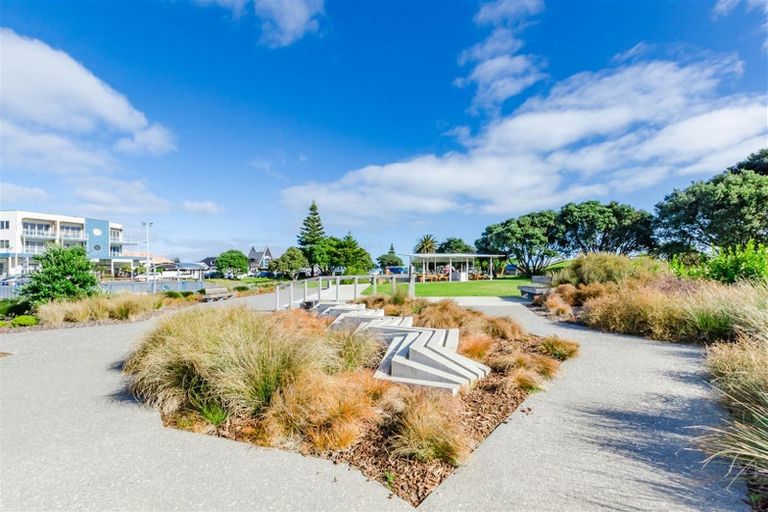 Photo of property in 41a Eatwell Avenue, Paraparaumu Beach, Paraparaumu, 5032