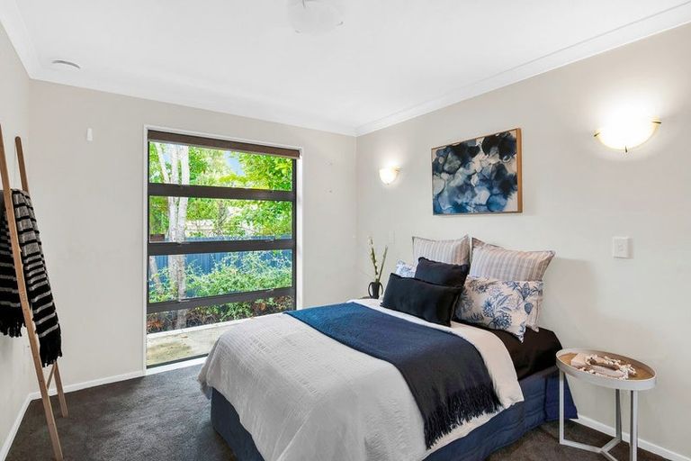 Photo of property in 185 Te Moana Road, Waikanae, 5036