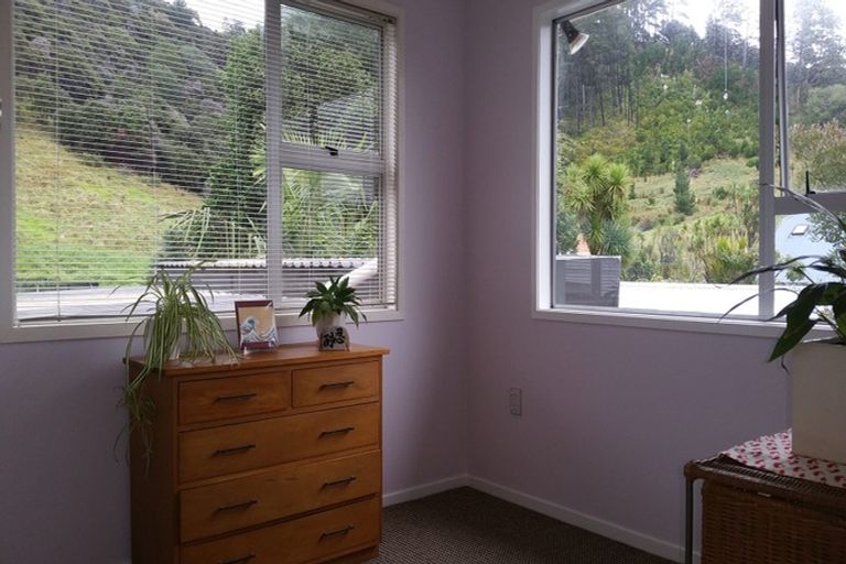 Photo of property in 28 Weranui Road, Waiwera, Orewa, 0994