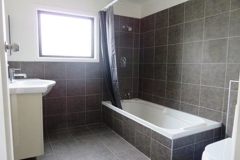 Photo of property in 54 Joll Road, Havelock North, 4130