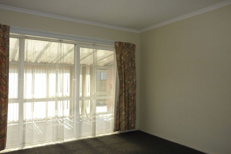 Photo of property in 90 Neill Street, Hornby, Christchurch, 8042