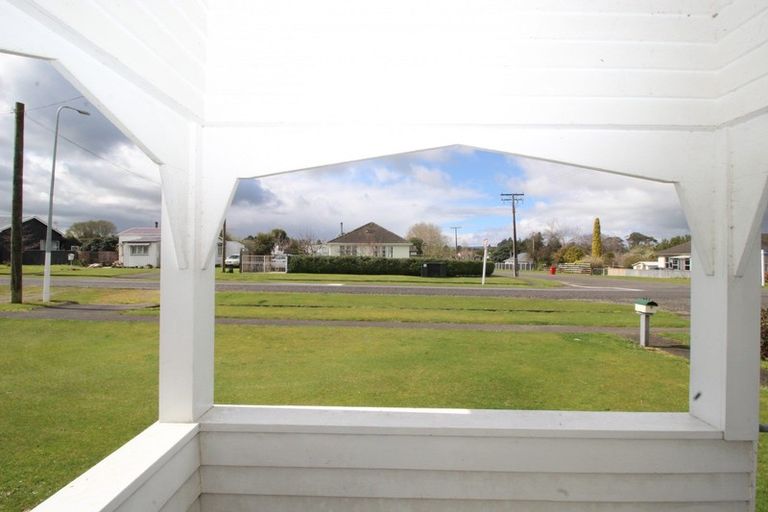 Photo of property in 35 Fox Street, Woodville, 4920