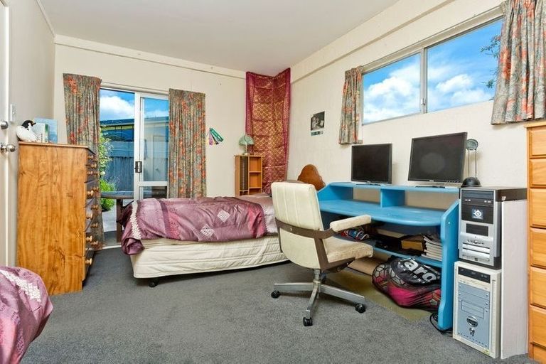 Photo of property in 50 Sartors Avenue, Browns Bay, Auckland, 0630