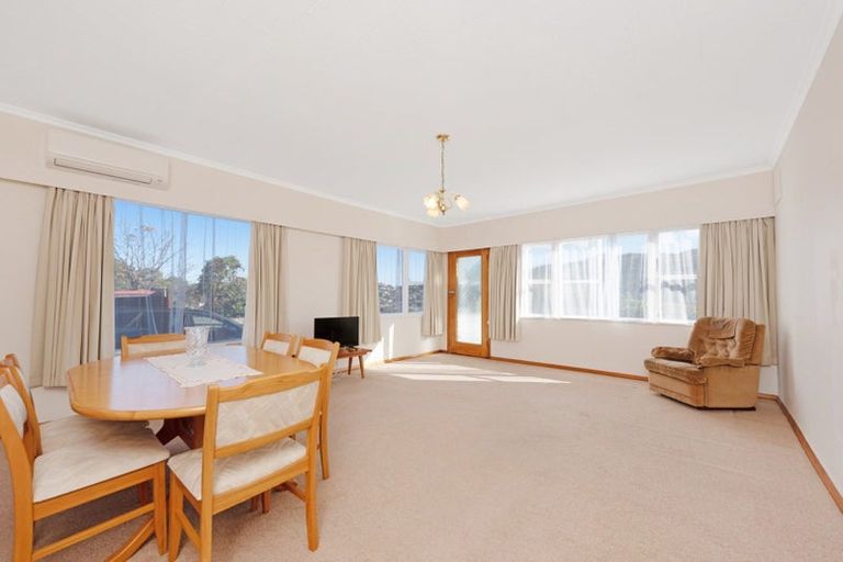 Photo of property in 36 Avon Street, Island Bay, Wellington, 6023