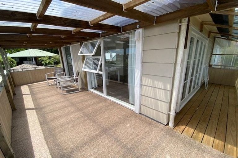 Photo of property in 23 Downing Street, Glenfield, Auckland, 0629