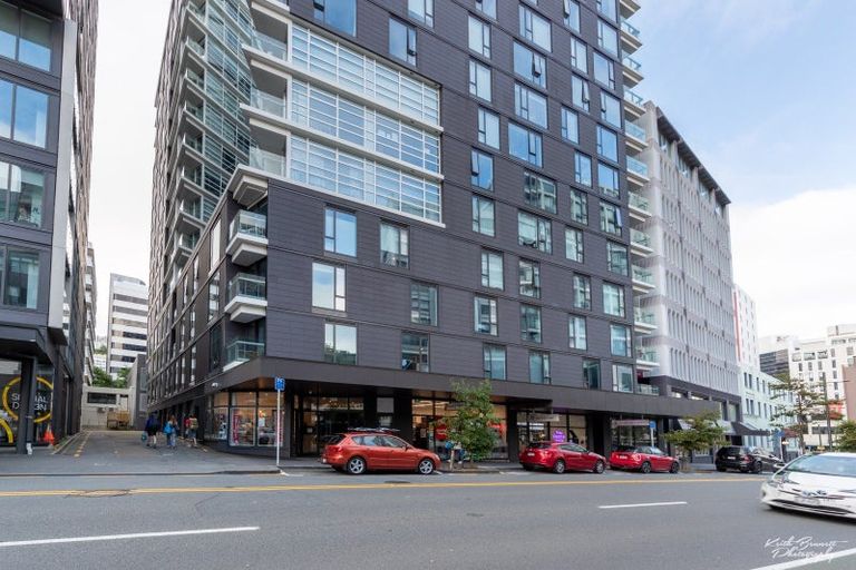 Photo of property in Pinnacle Apartments, W706/160 Victoria Street, Te Aro, Wellington, 6011