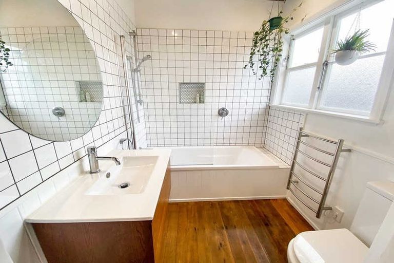 Photo of property in 16 Aldersley Street, Richmond, Christchurch, 8013