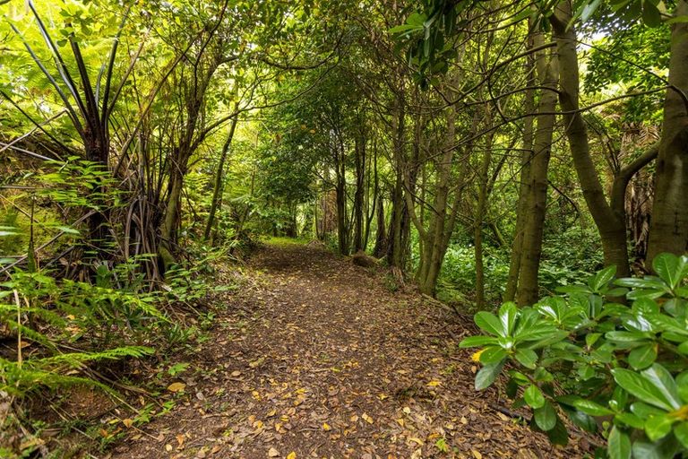 Photo of property in 12 Oceana Drive, Welcome Bay, Tauranga, 3175