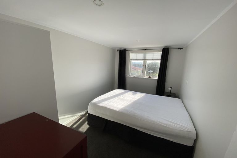 Photo of property in 20 Pinnacle Street, Seatoun, Wellington, 6022