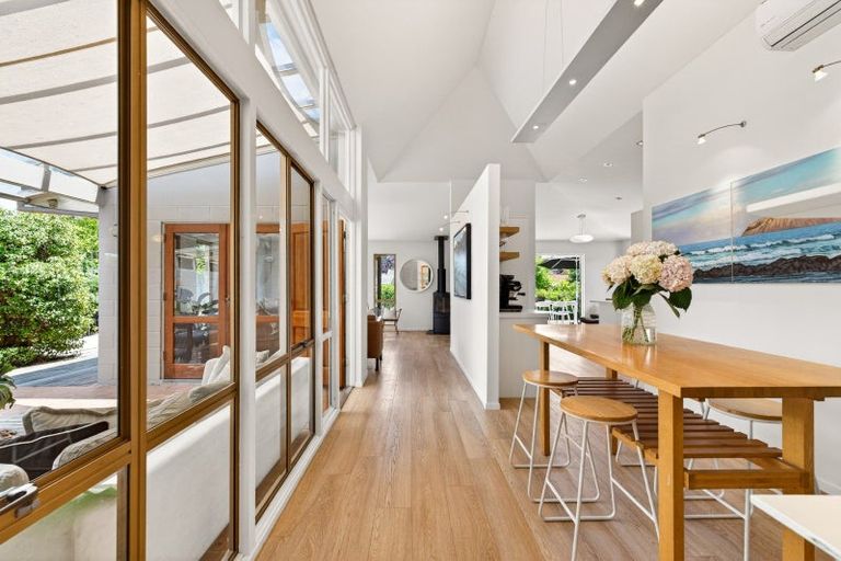 Photo of property in 35a Lucknow Road, Havelock North, 4130