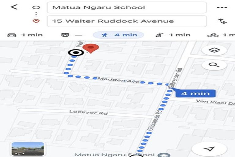 Photo of property in 15 Walter Ruddock Avenue, Kumeu, 0810