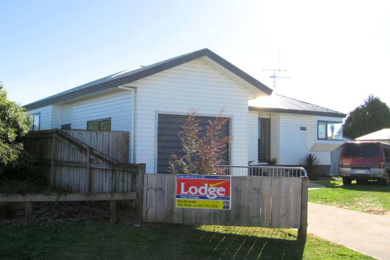 Photo of property in 27 Penney Green, Nawton, Hamilton, 3200