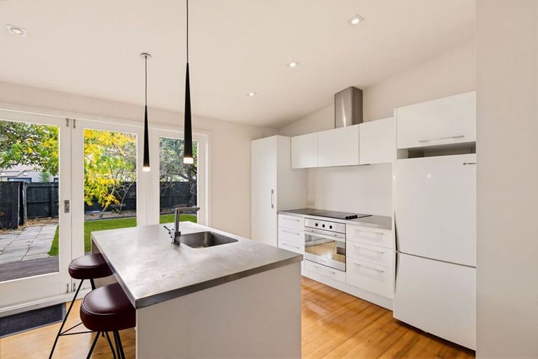 Photo of property in 35 Otley Street, Christchurch Central, Christchurch, 8013