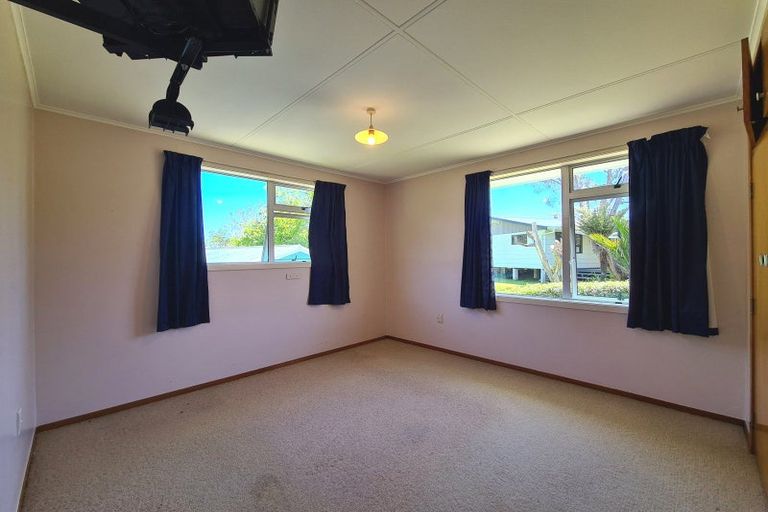 Photo of property in 109 Huaroa Street, Coromandel, 3506
