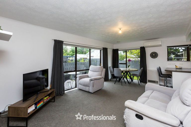 Photo of property in 4/13 Ranfurly Street, Trentham, Upper Hutt, 5018
