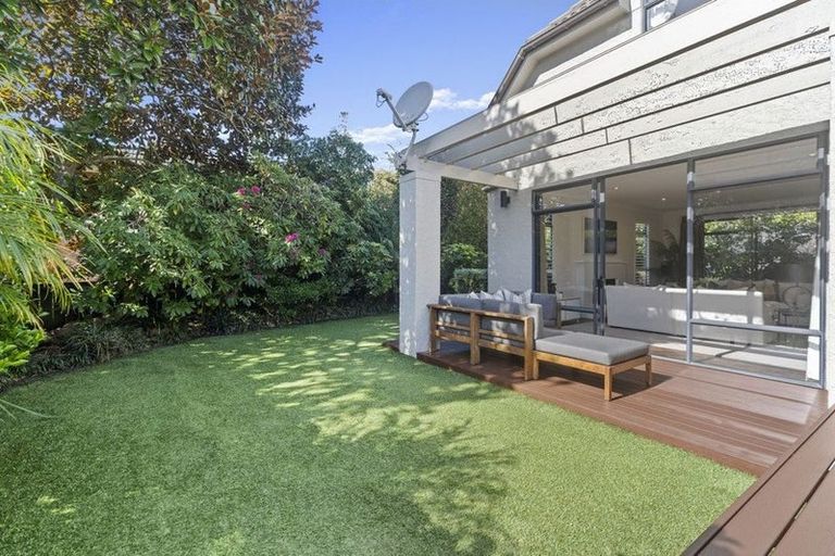 Photo of property in 1b Malvina Place, Bucklands Beach, Auckland, 2014