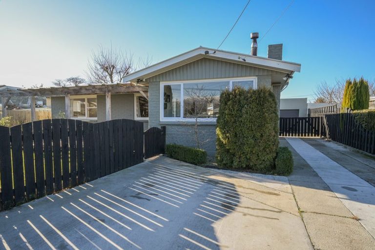 Photo of property in 18 Campbell Street, Alexandra, 9320