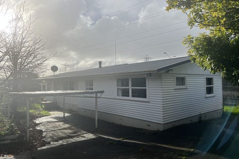 Photo of property in 25 Marewa Street, Te Atatu South, Auckland, 0610