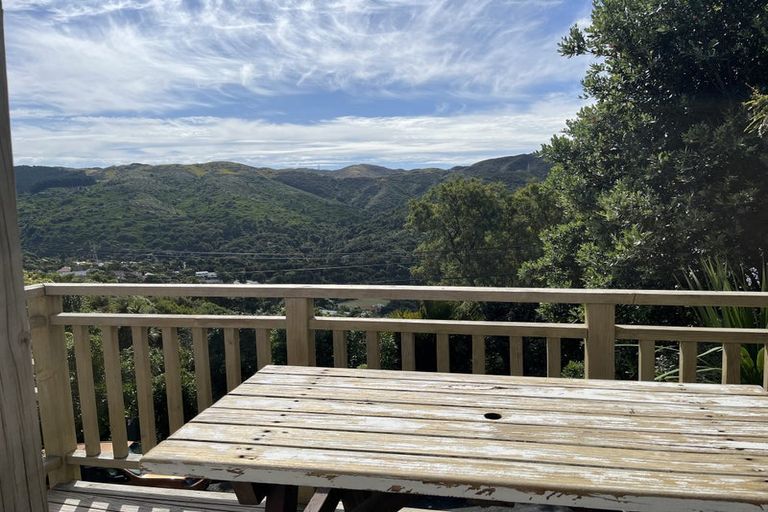 Photo of property in 23 Edgeware Road, Wilton, Wellington, 6012