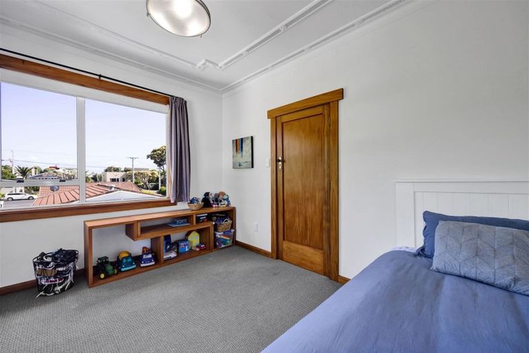 Photo of property in 26 Mclean Street, Strandon, New Plymouth, 4312