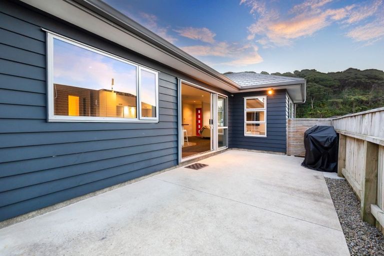 Photo of property in 9 Spritsail Place, Whitby, Porirua, 5024