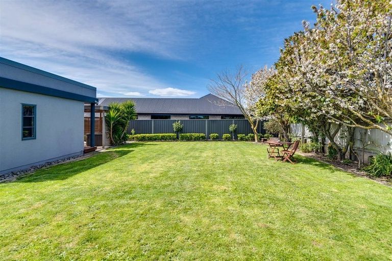 Photo of property in 14 Scott Place, Havelock North, 4130