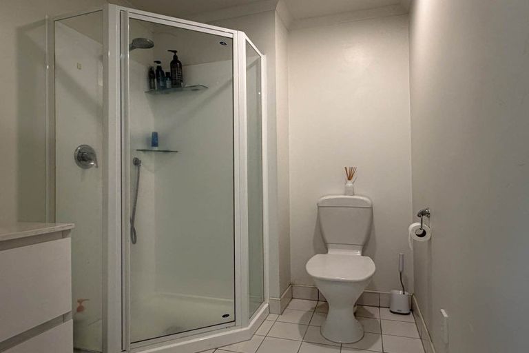 Photo of property in 2n/20 Charlotte Street, Eden Terrace, Auckland, 1021