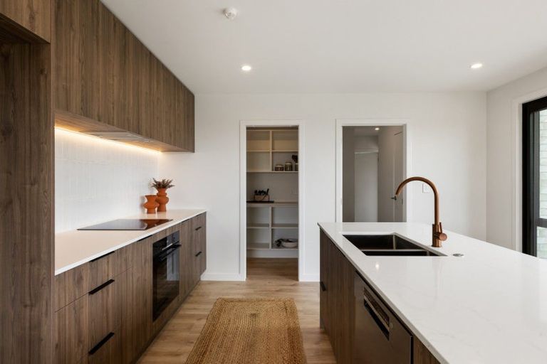 Photo of property in 15 Kenepuru Crescent, Cambridge, 3434