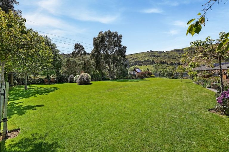 Photo of property in 5 Highlight Lane, Heathcote Valley, Christchurch, 8022